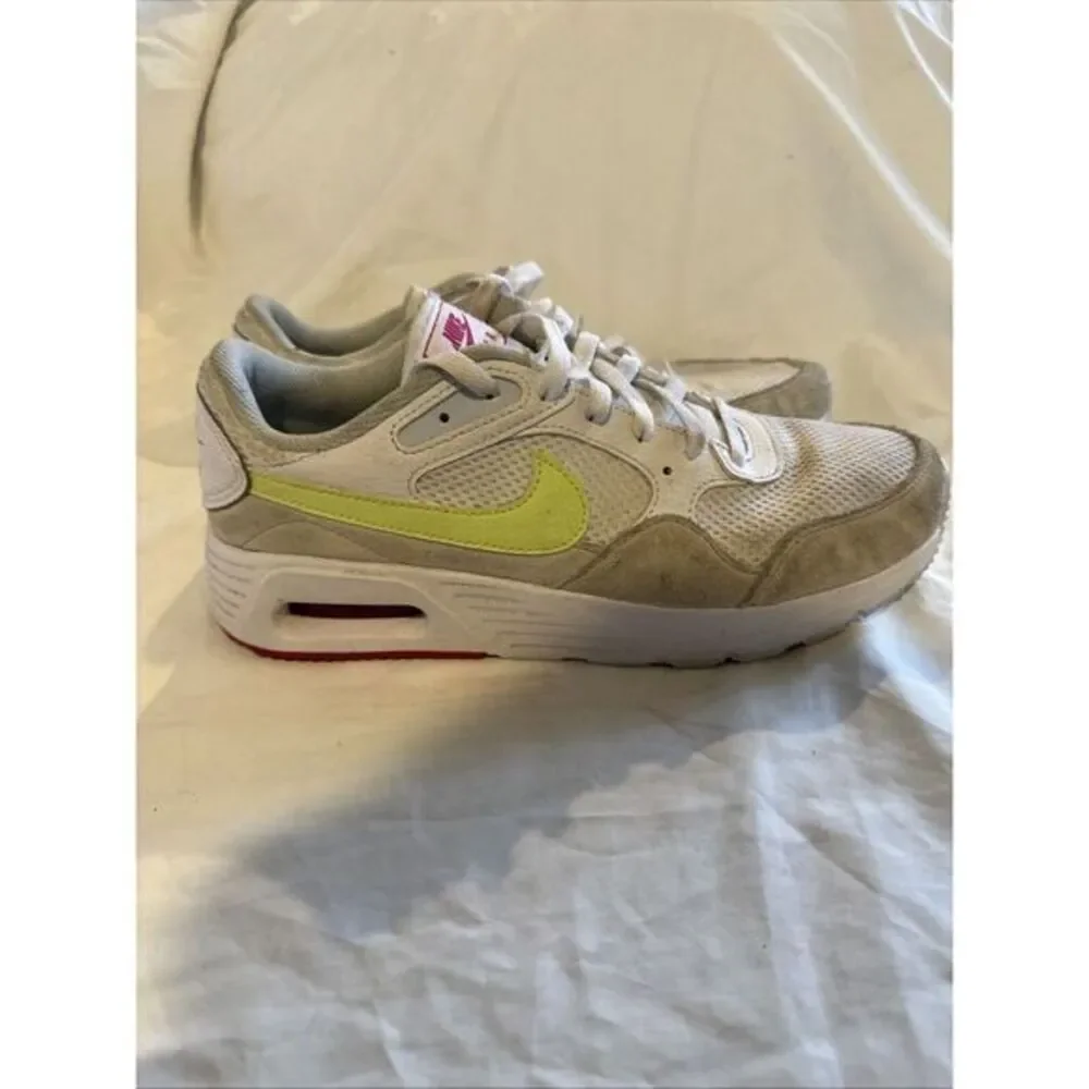 Size‎ 9 Nike Air Max SC Womens Shoe White/Light Lemon/Fireberry/Blue FQ8886-100